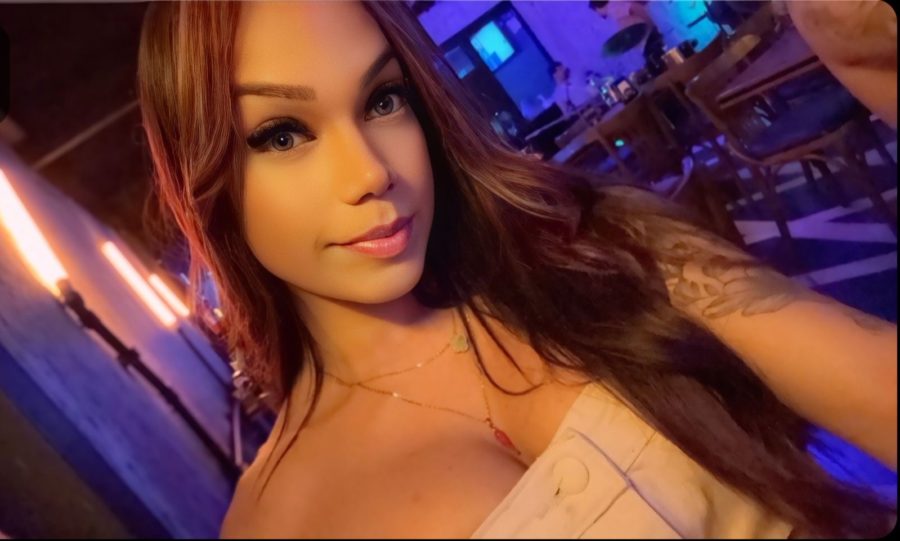 Yuna Mesquita 100