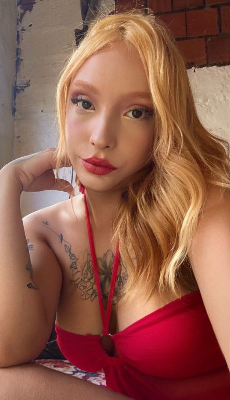 Dayra Luise 18