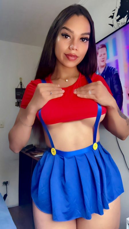 Yuna Mesquita 124