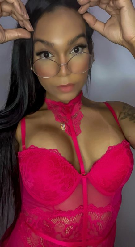 Yuna Mesquita 29