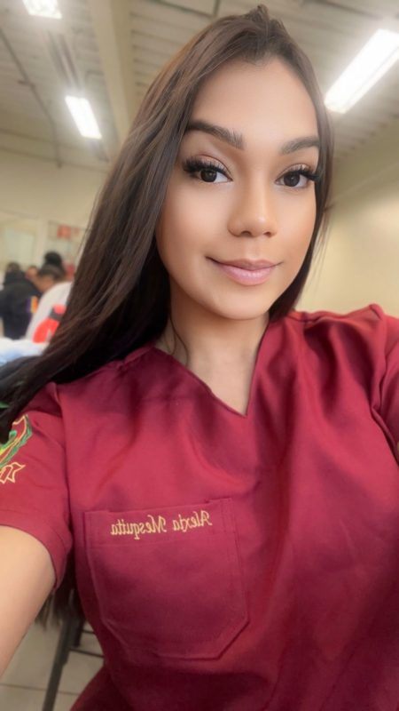 Yuna Mesquita 102