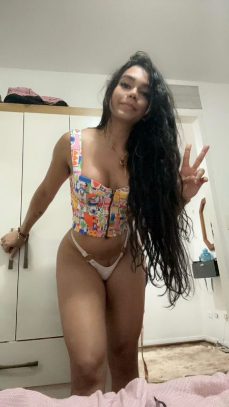 Yuna Mesquita 9