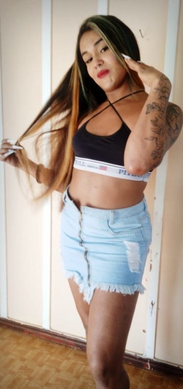 Fernanda Sophye 33