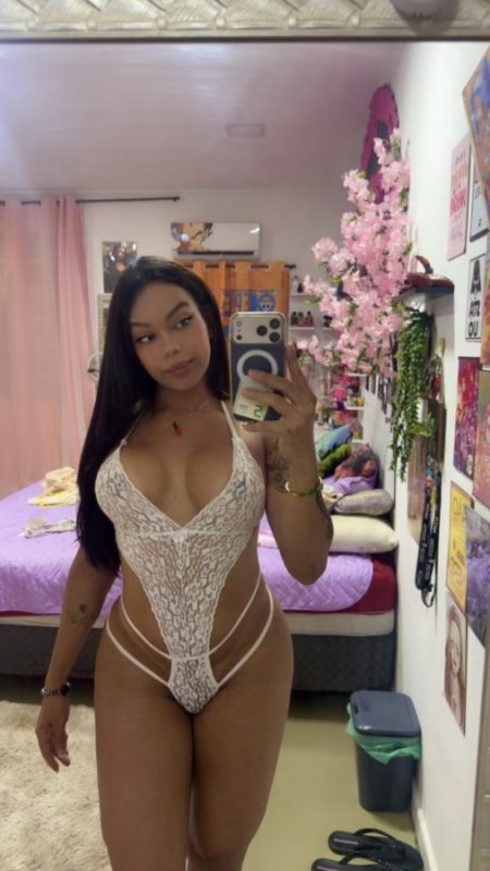 Yuna Mesquita 53
