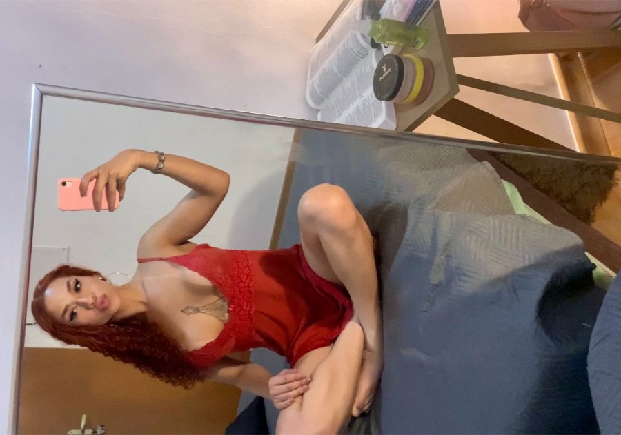 Marina Ferrari 3