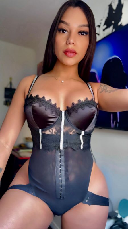 Yuna Mesquita 112