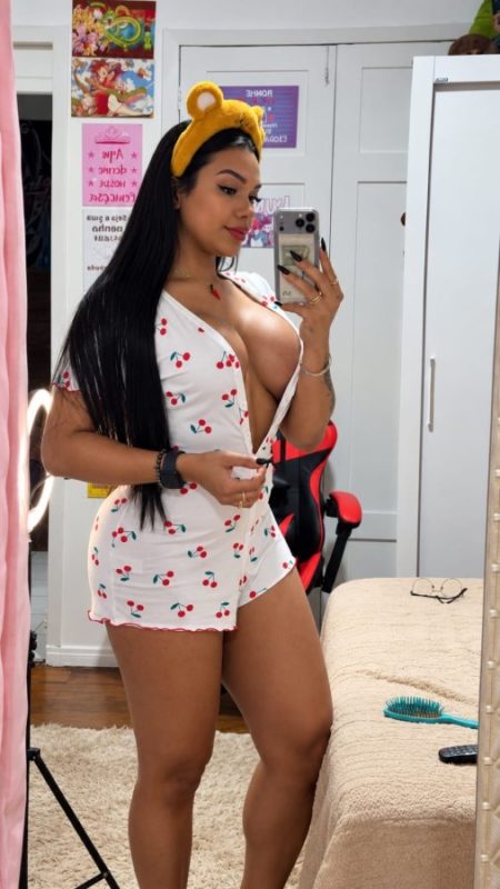 Yuna Mesquita 6