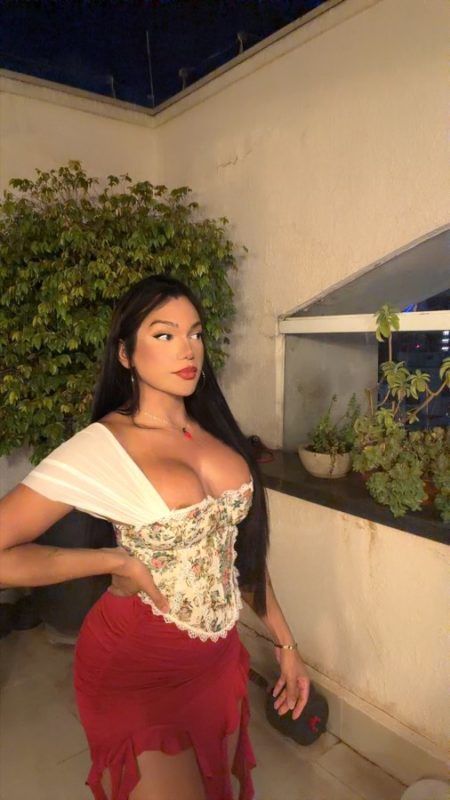 Yuna Mesquita 70