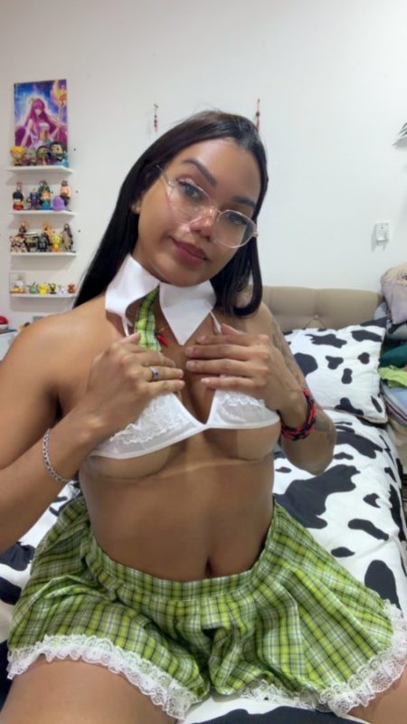 Yuna Mesquita 101