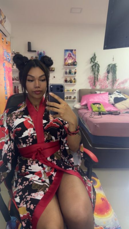 Yuna Mesquita 81