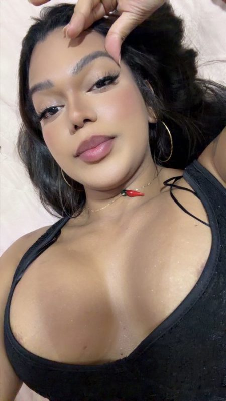 Yuna Mesquita 57