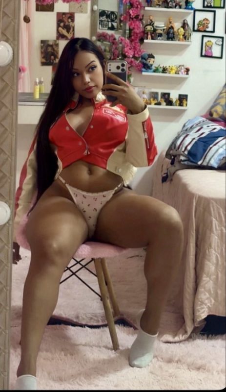 Yuna Mesquita 55