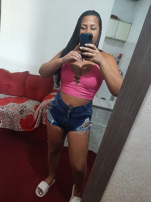 Caroline Araújo 54