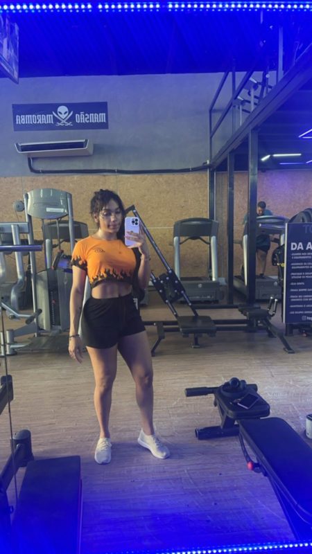 Yuna Mesquita 32