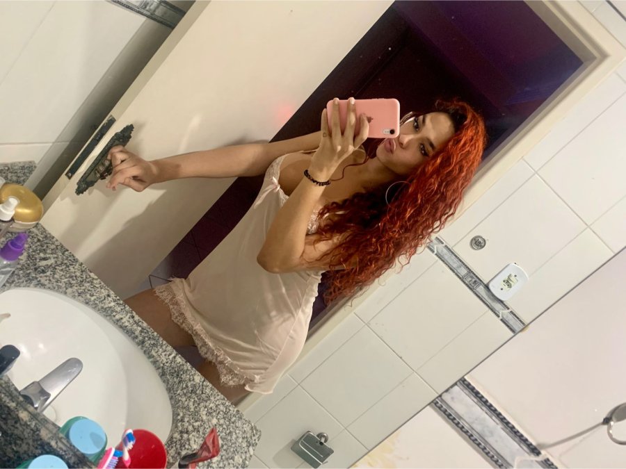 Marina Ferrari 9