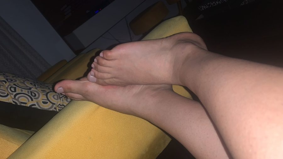Larissa Manoela 23