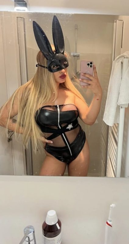 Nathany Sanchez 16