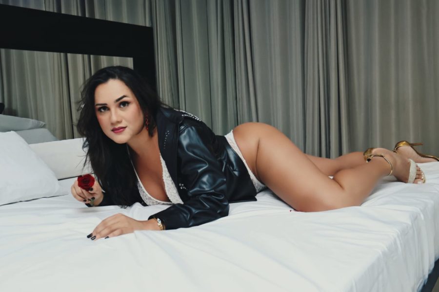 Lola Muller 4