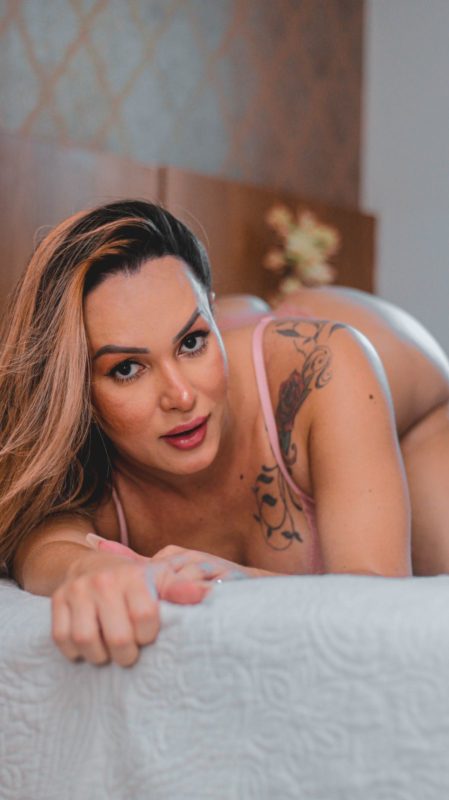 Anna Moreira 2