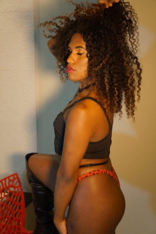 Pamela Catarine 7