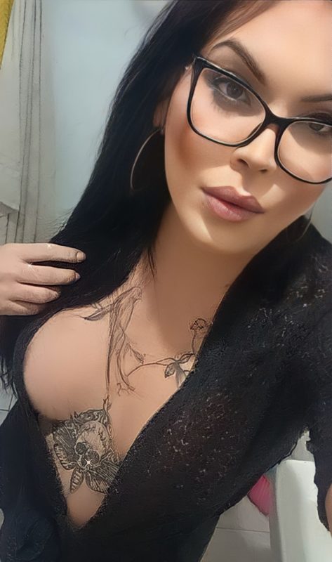 Delanna Lima 23