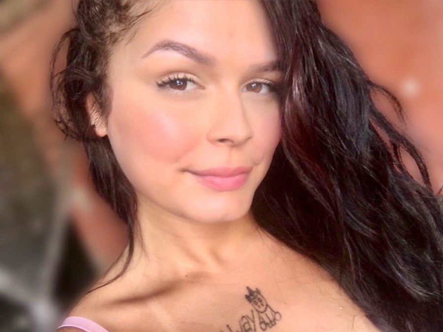 Cryslaine Silva - Sem Local 44