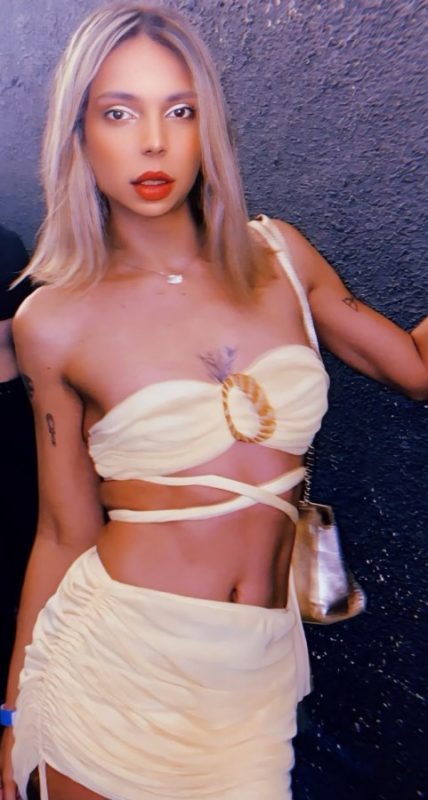 Helena Victoria 8