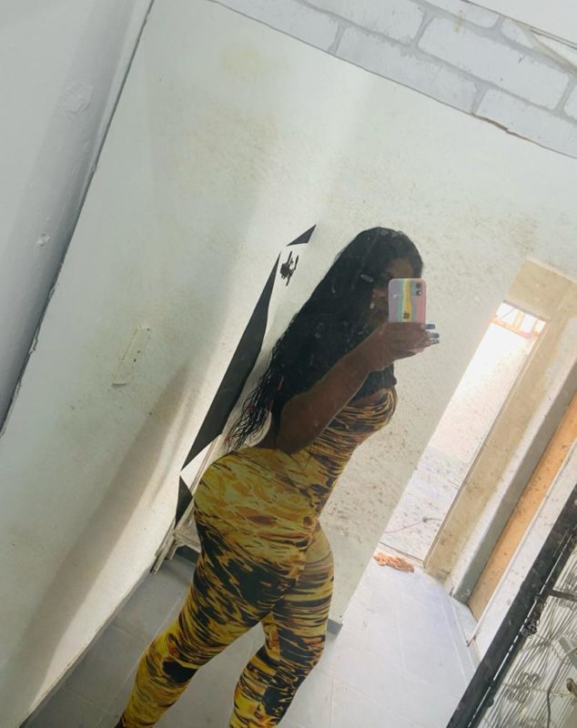 Melissa Oliveira 38