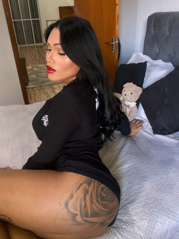 Danielly Santos 16