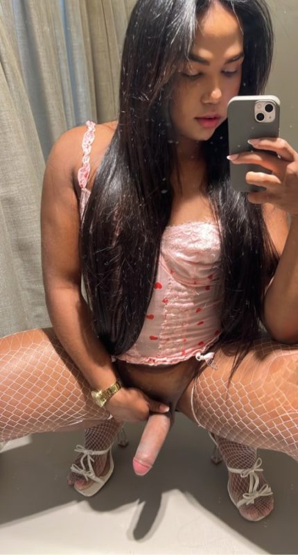 Beatriz Handler 28