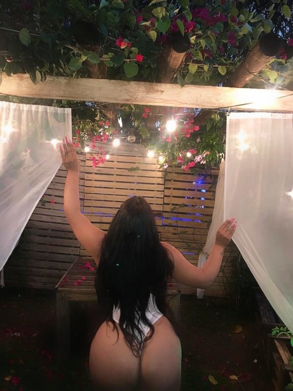 Sthefany Brito 7