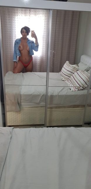 Liah Mancini - Hotel e Motel 72
