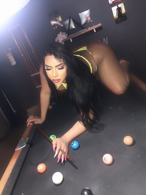 Sthefany Brito 13