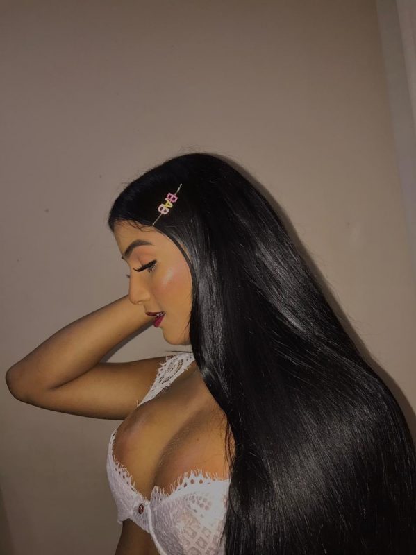 Roberta Close 47