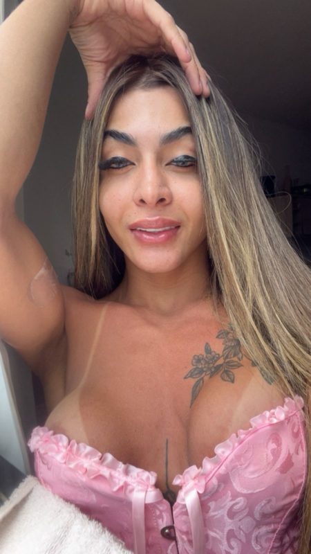 Mirelly Gabriella 4