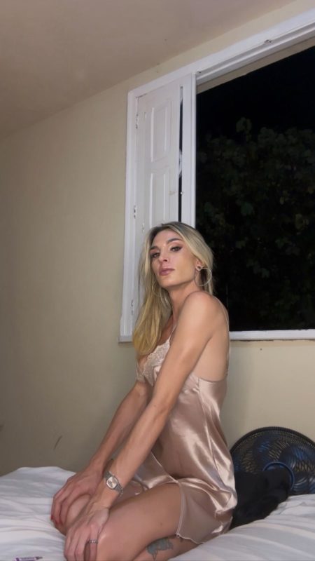 Rochelle Angel 37