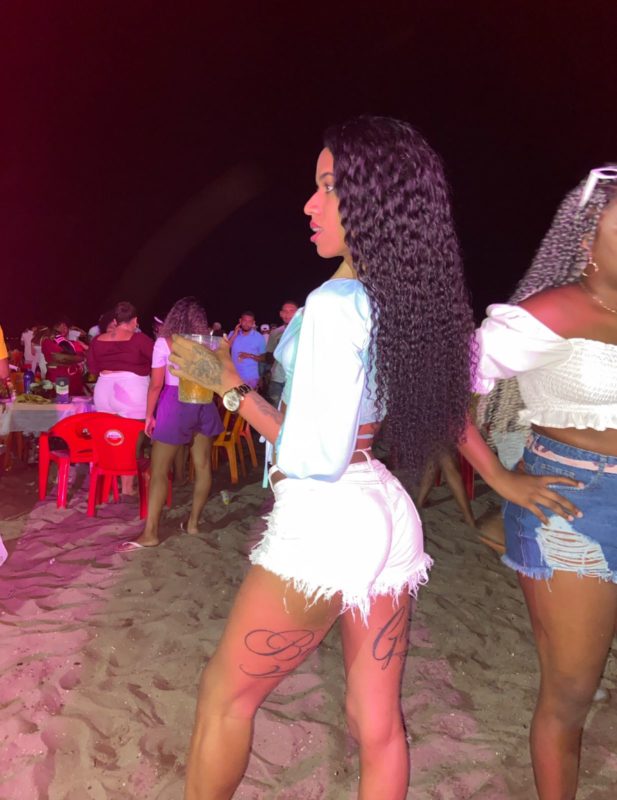 Vanessa Araújo 64