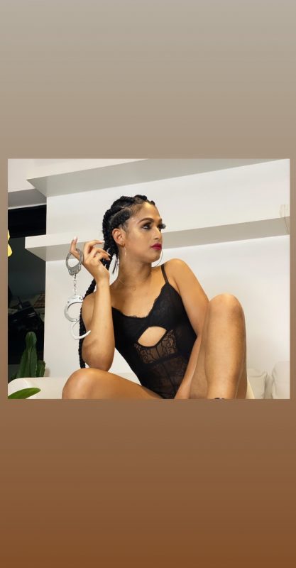 Rebecca Ferreira 8