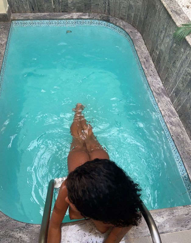 Vanessa Araújo 73