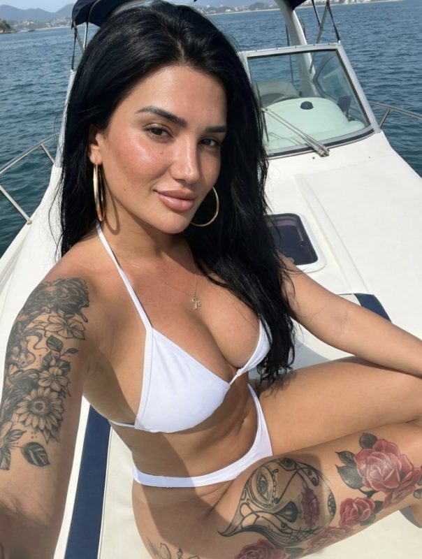 Beatriz Leal 31