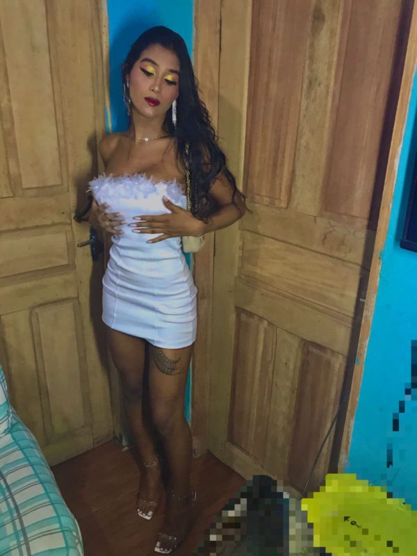 Roberta Close 32