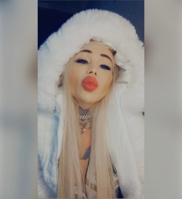 Barbie Mandraka 12