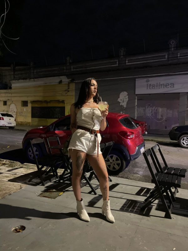 Lia Soares 12