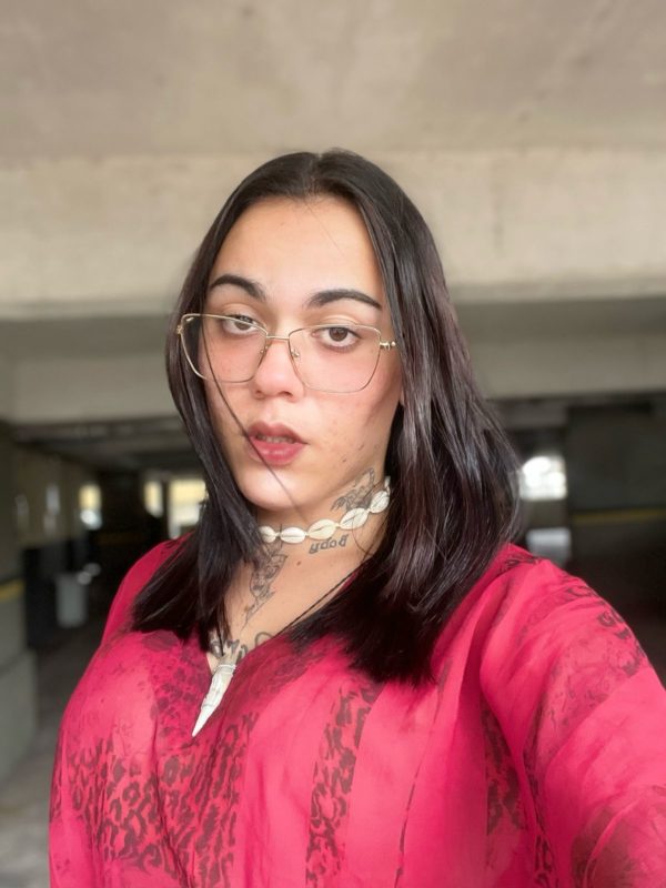 Lia Soares 16
