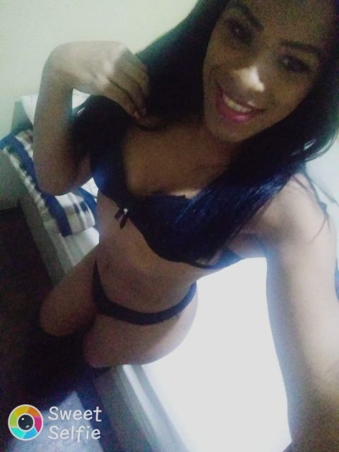 Manuela Aguiar 27