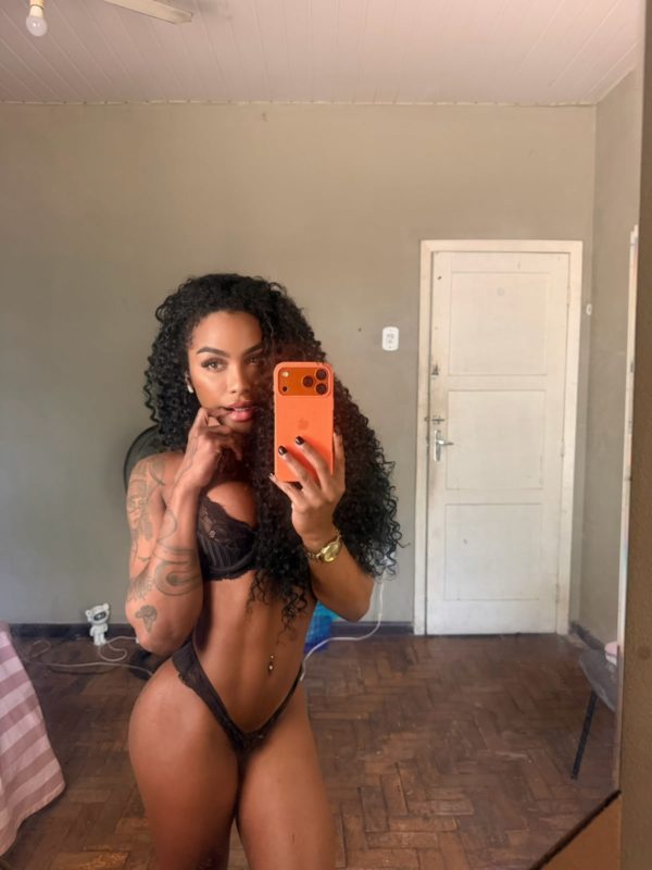 Fanny Malheiros 28