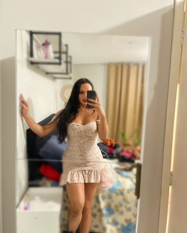 Lana Luz 8
