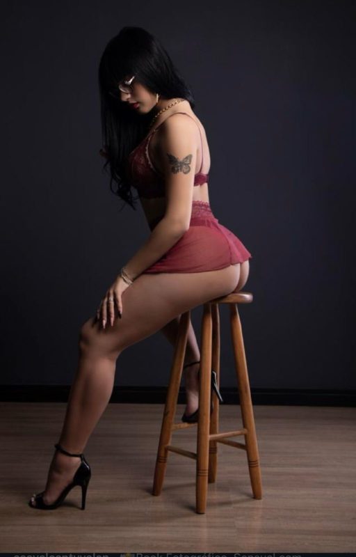 Carol Marques 19
