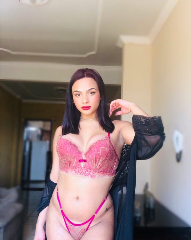 Lana Luz 38