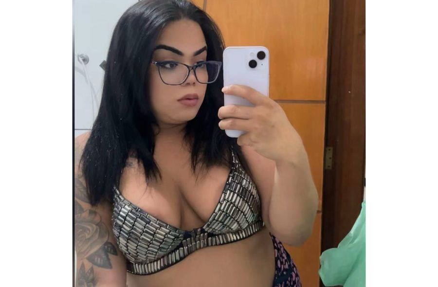 Dominadora Tesuda 2